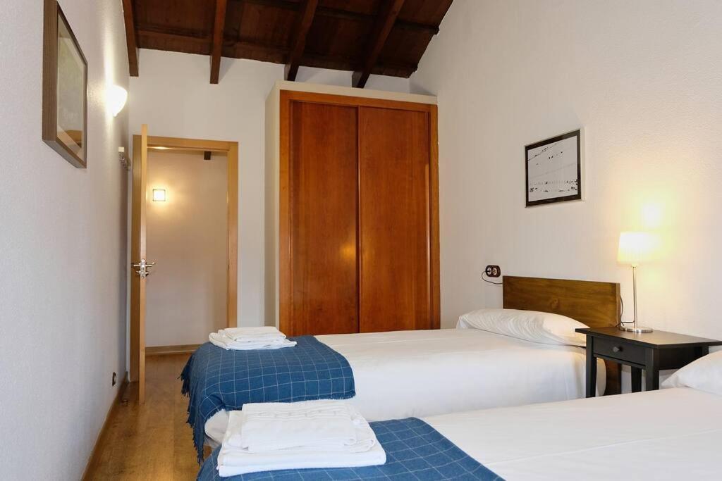 Casa De Pueblo Adosada, En La Zona Rural De Gijon. *