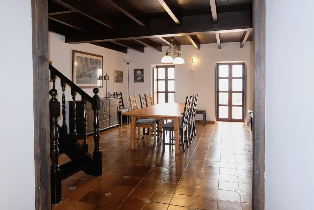 Casa De Pueblo Adosada, En La Zona Rural De Gijon. Сasa de vacaciones
