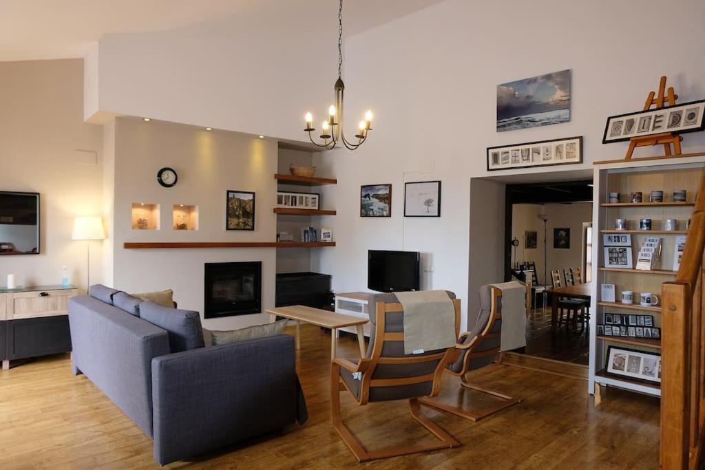 Сasa de vacaciones Casa De Pueblo Adosada, En La Zona Rural De Gijon.