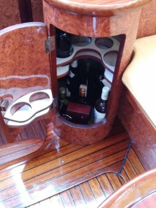 Hotel en barco Boat Cardeli *