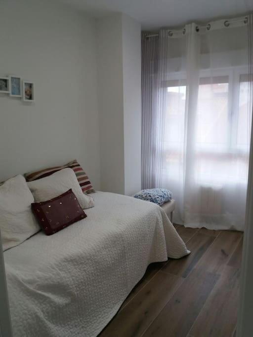 Apartamento Piso De Lujo En 1 Linea De Playa Y Centro De Gijón