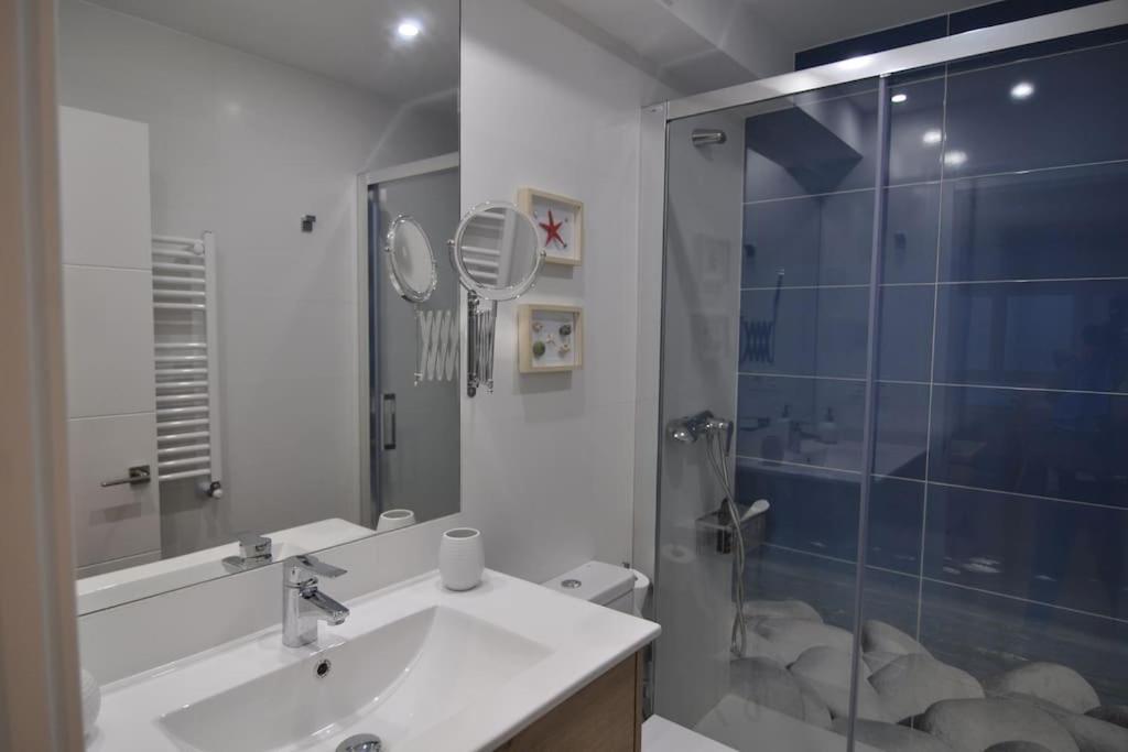 Apartamento Piso De Lujo En 1 Linea De Playa Y Centro De Gijón