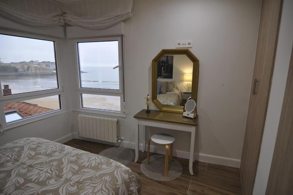 Piso De Lujo En 1 Linea De Playa Y Centro De Apartamento