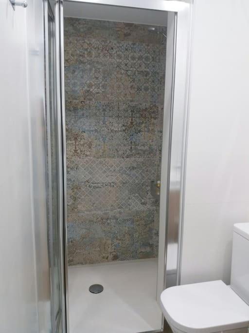 Piso De Lujo En 1 Linea De Playa Y Centro De Apartamento *