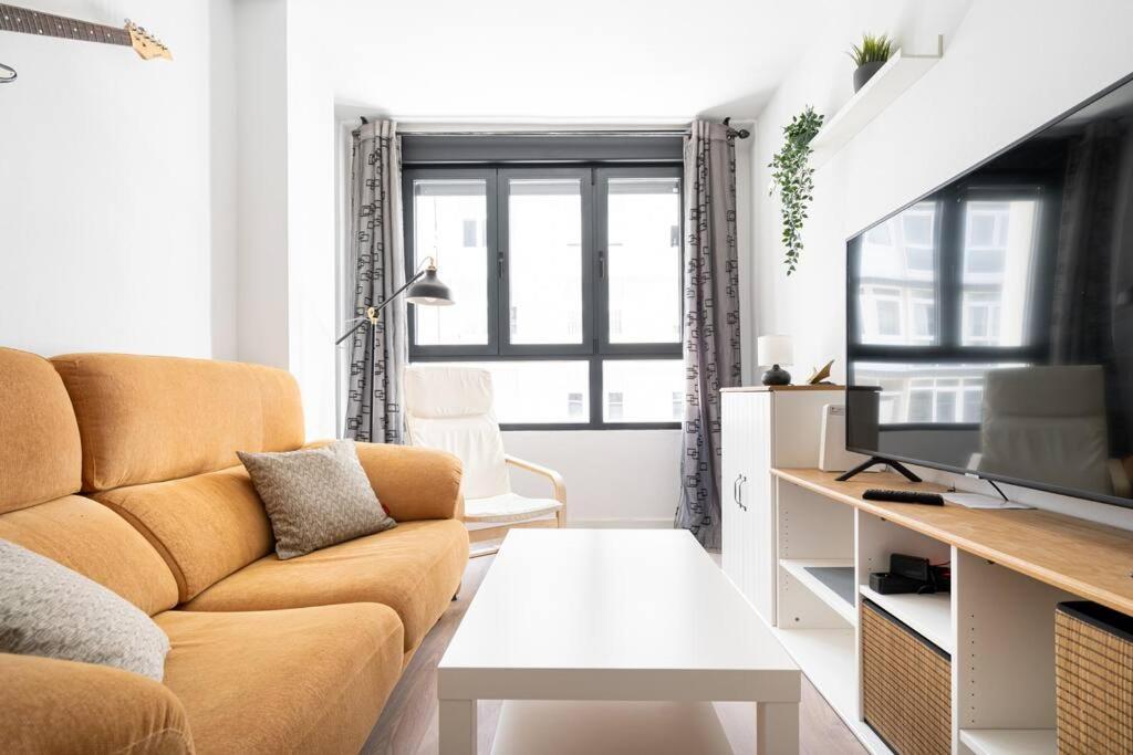 Myhousespain - Encantador Piso En La Playa Apartamento Gijón