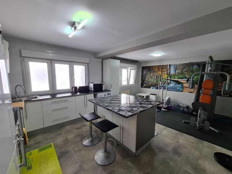 Apartamento A Un Paso De La Playa, Amplio