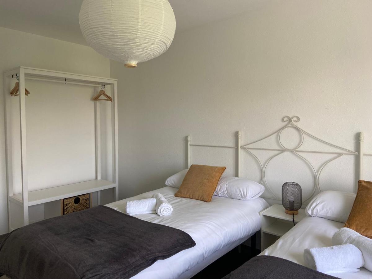 173a Amplio Moderno Apartamento *