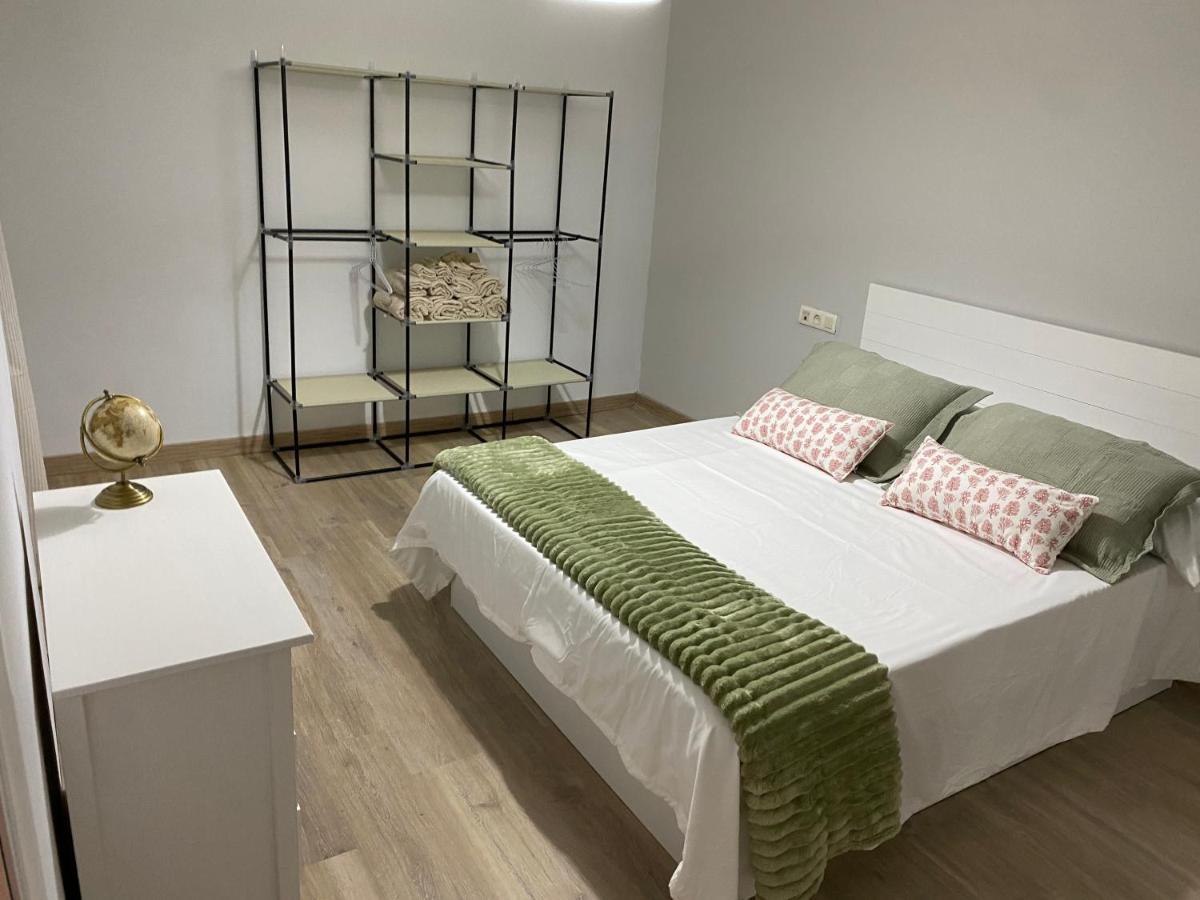 Piso Completo En Muy Cerca De La Playa * Gijón