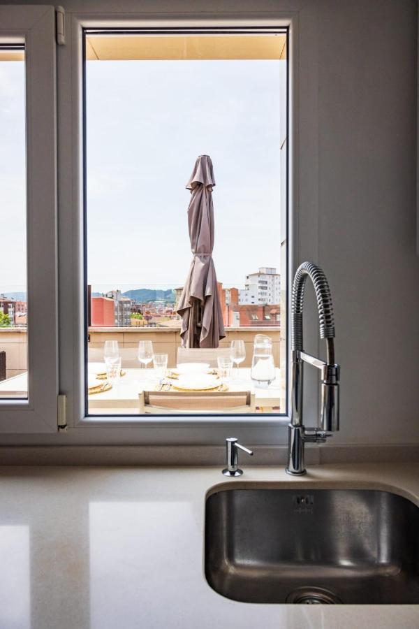 Apartment Lujoso Atico Entre 2 Playas Con Garaje, Terraza, Vistas Y Wifi Gijon