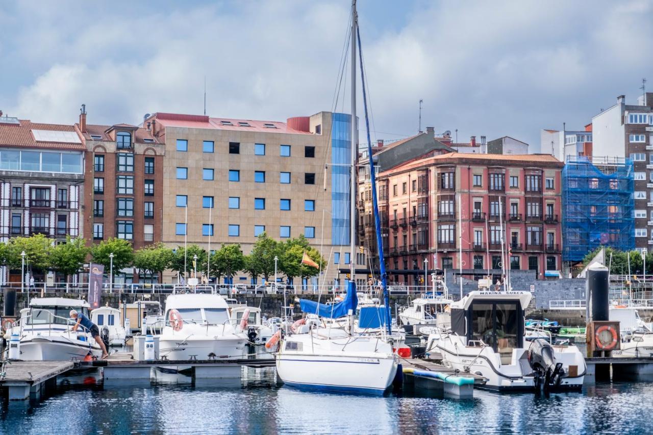 Otra Mirada Al Mar * Gijón