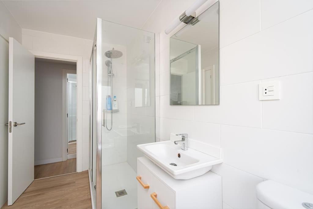 Myhousespain - Moderno Piso Frente Al Mar * Gijon