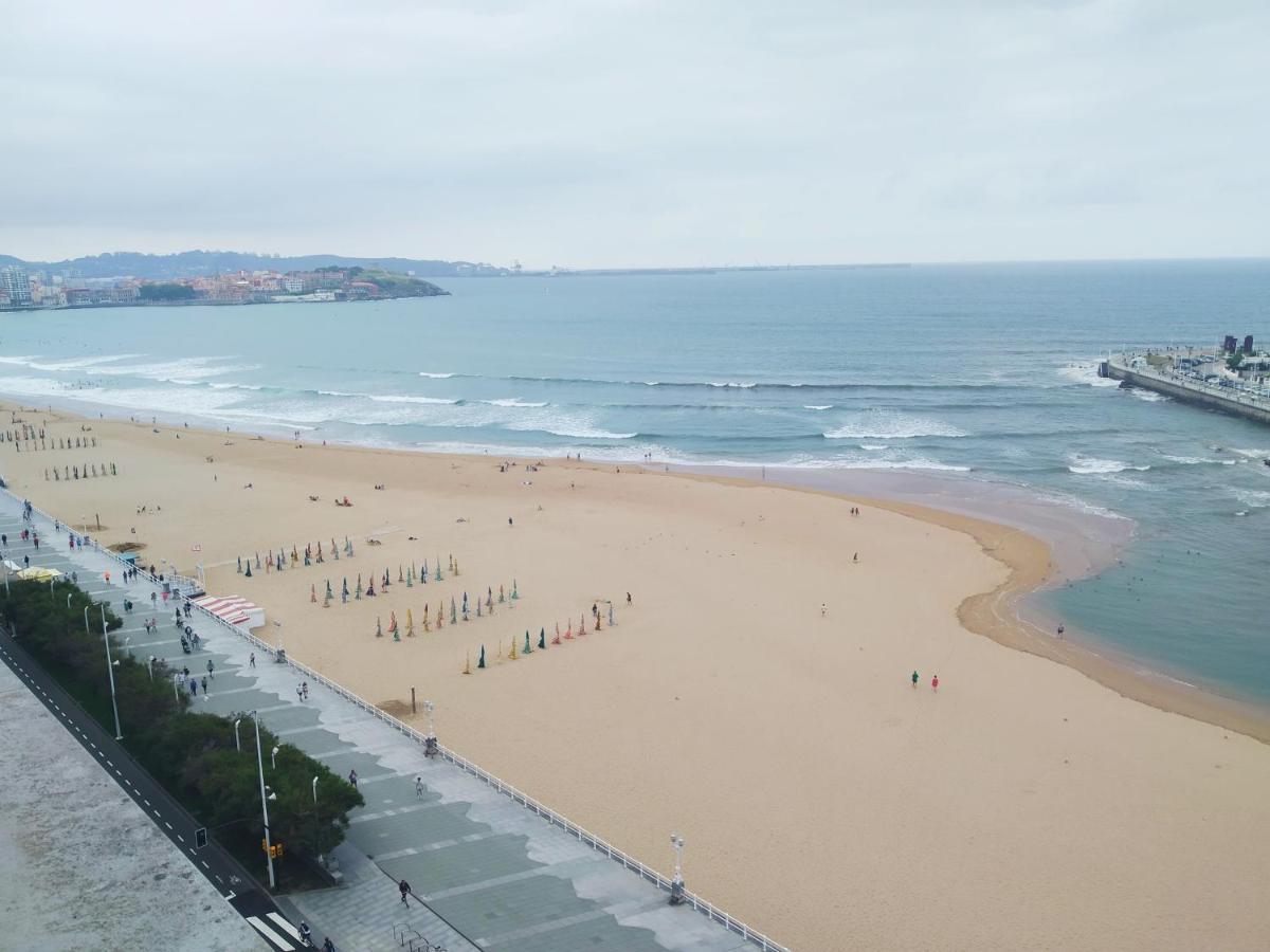 La Perla Primera Linea De Playa San Lorenzo Gijón