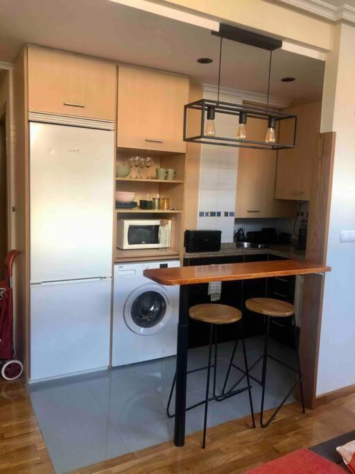 Loft Encantador Centro 2min Playa Apartment Gijon