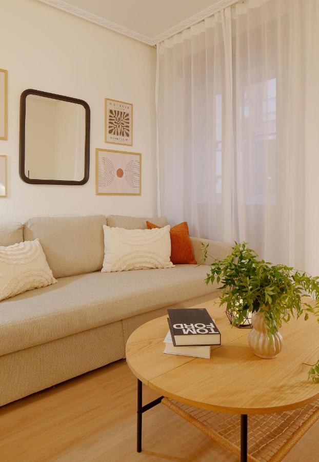 Emilio Tuya 60 Apartment