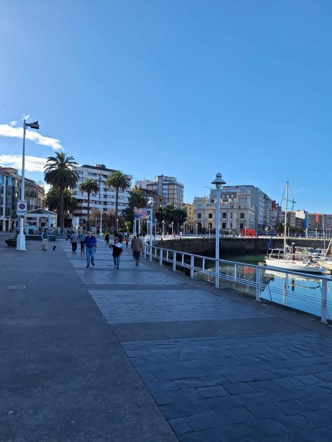 El Arroyu Vut 5585 As Gijon