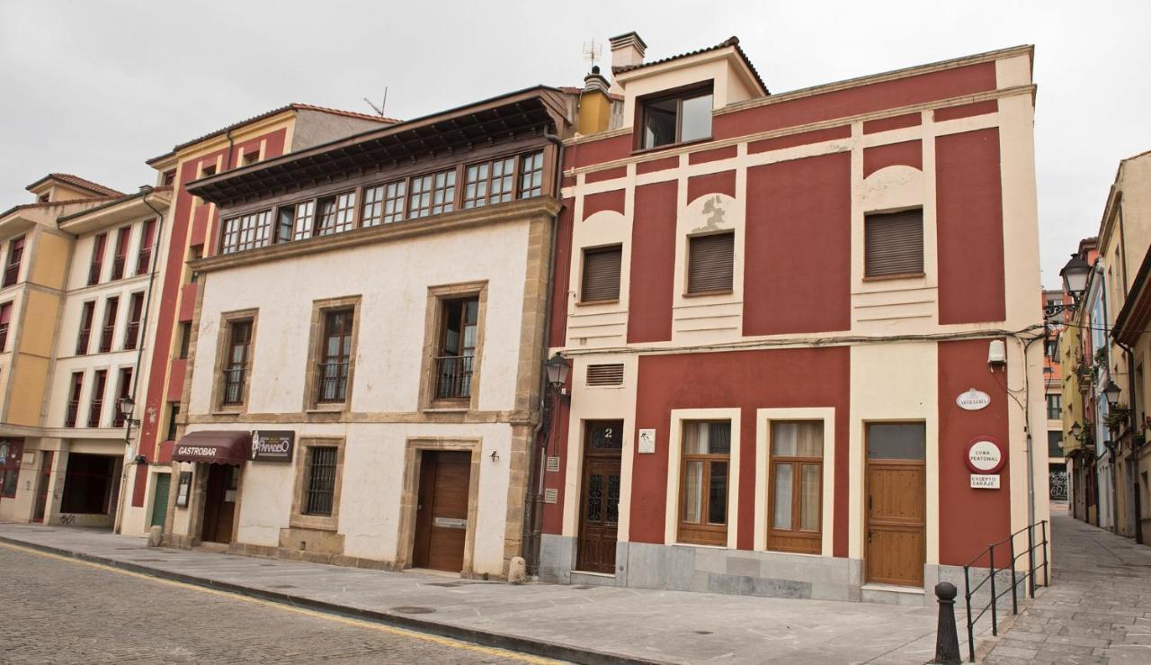 Apartment En Cimadevilla Junto Al Puerto Deportivo Gijon