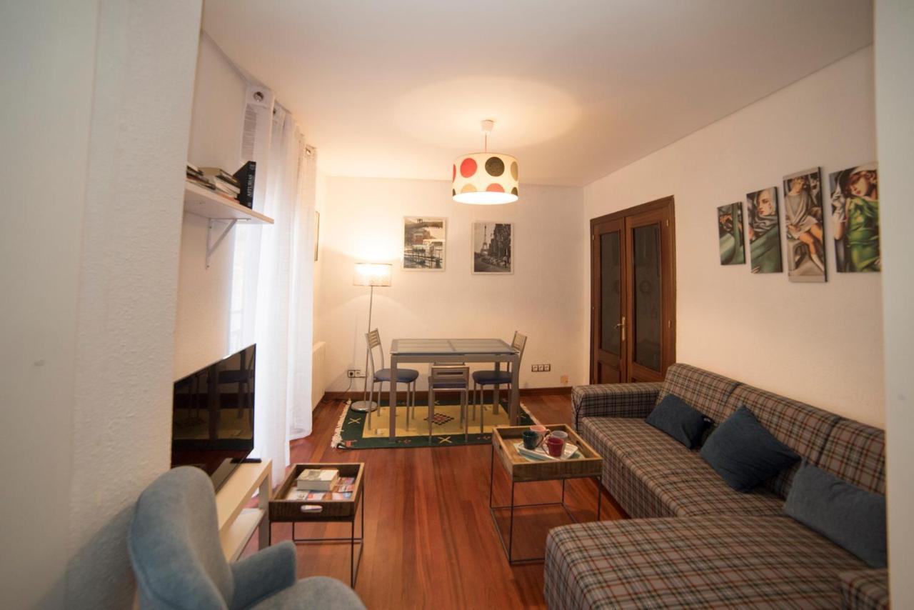 En Cimadevilla Junto Al Puerto Deportivo Apartment