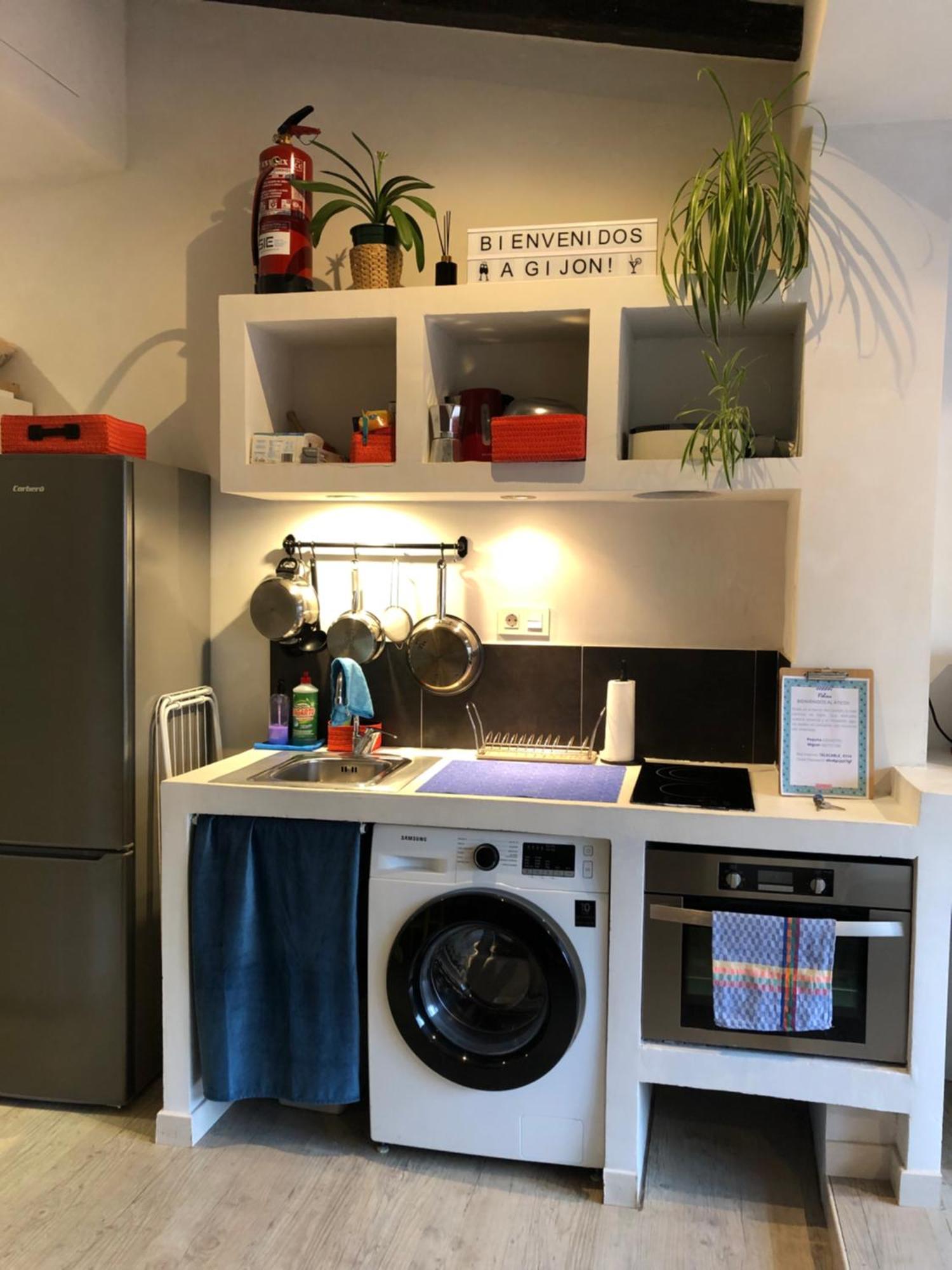 Acogedor ático Centro De Gijón, Sin Ascensor Apartamento