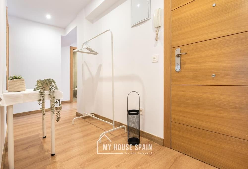 Apartamento Myhousespain - Luminoso Y Amplio Piso En El Centro *