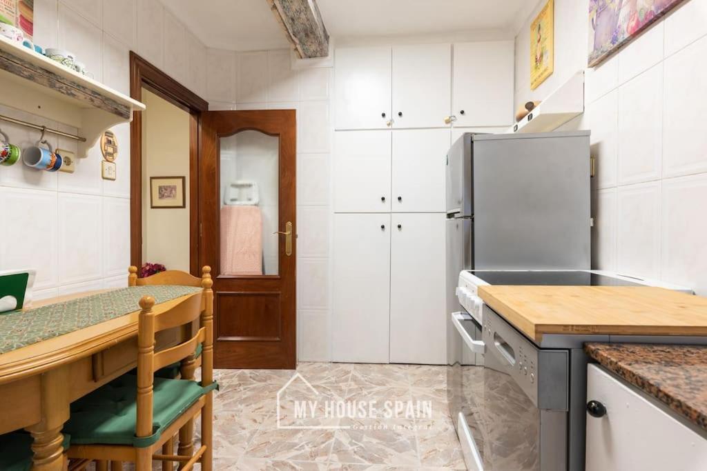 Apartamento Myhousespain - Amplio Piso Cerca Del Centro Gijón