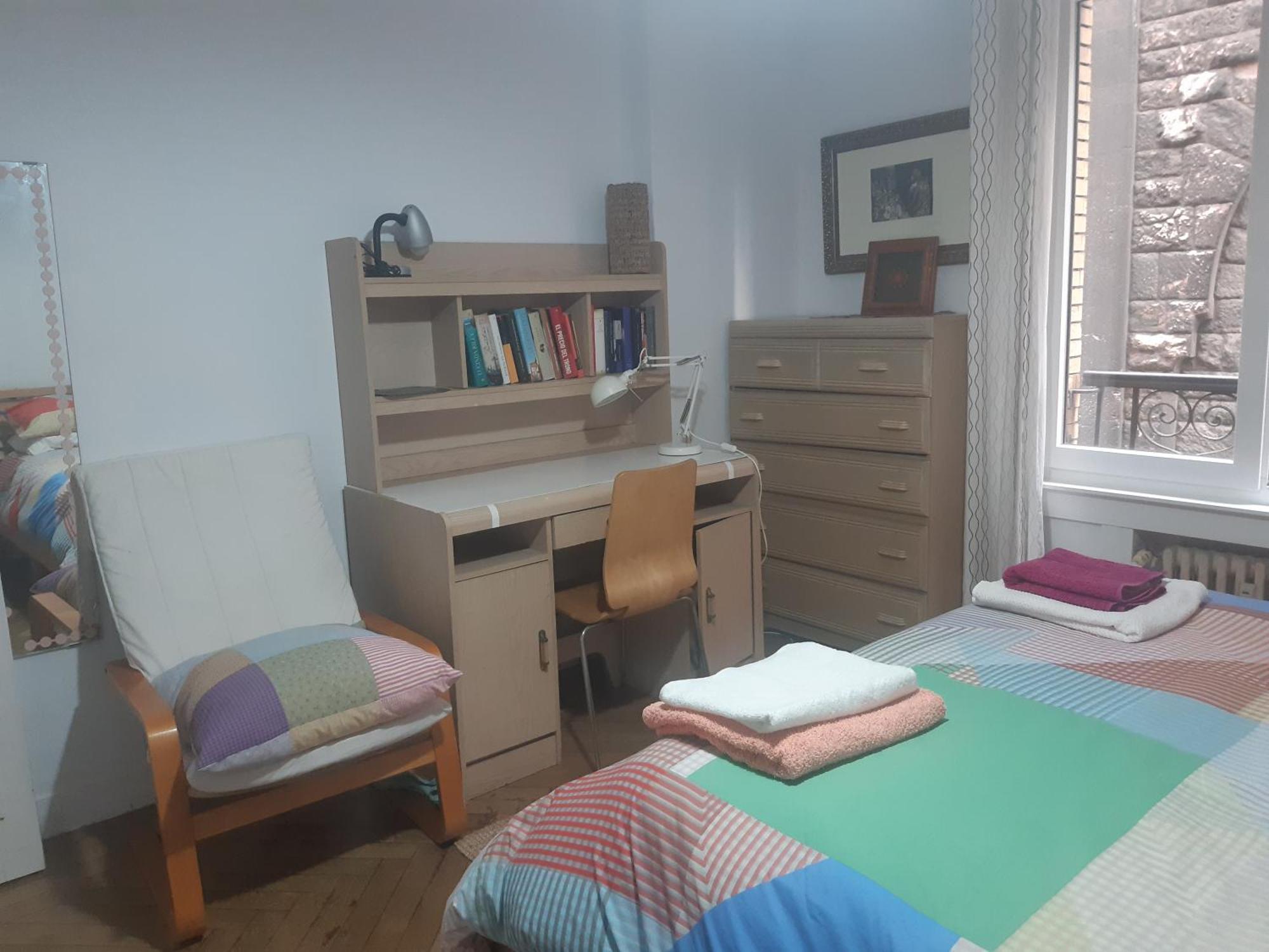 Espacioso 140 M2 Y Calidad A 250 Metros Playa Y Puerto Deportivo 5hab 2 Banos Vut2917as * Gijon