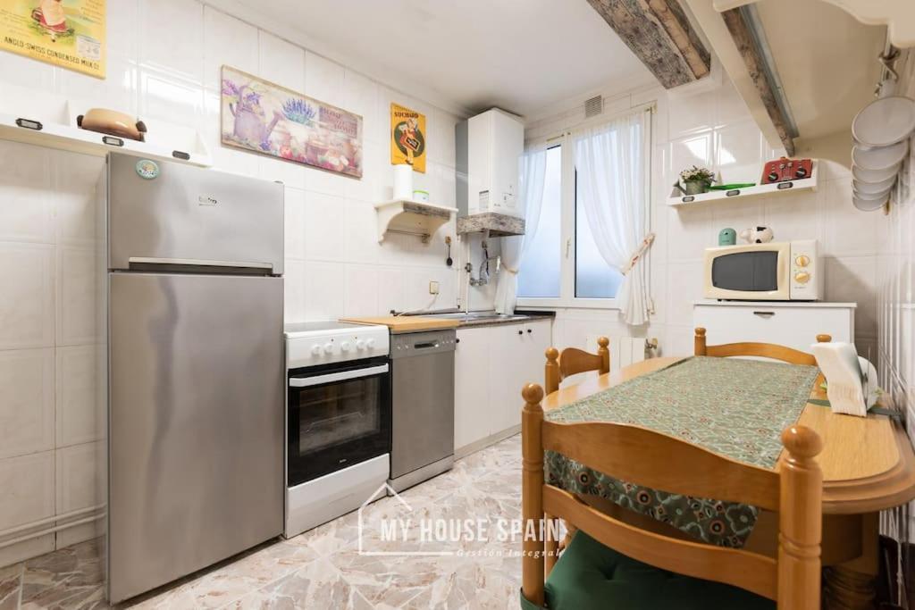 Myhousespain - Amplio Piso Cerca Del Centro *