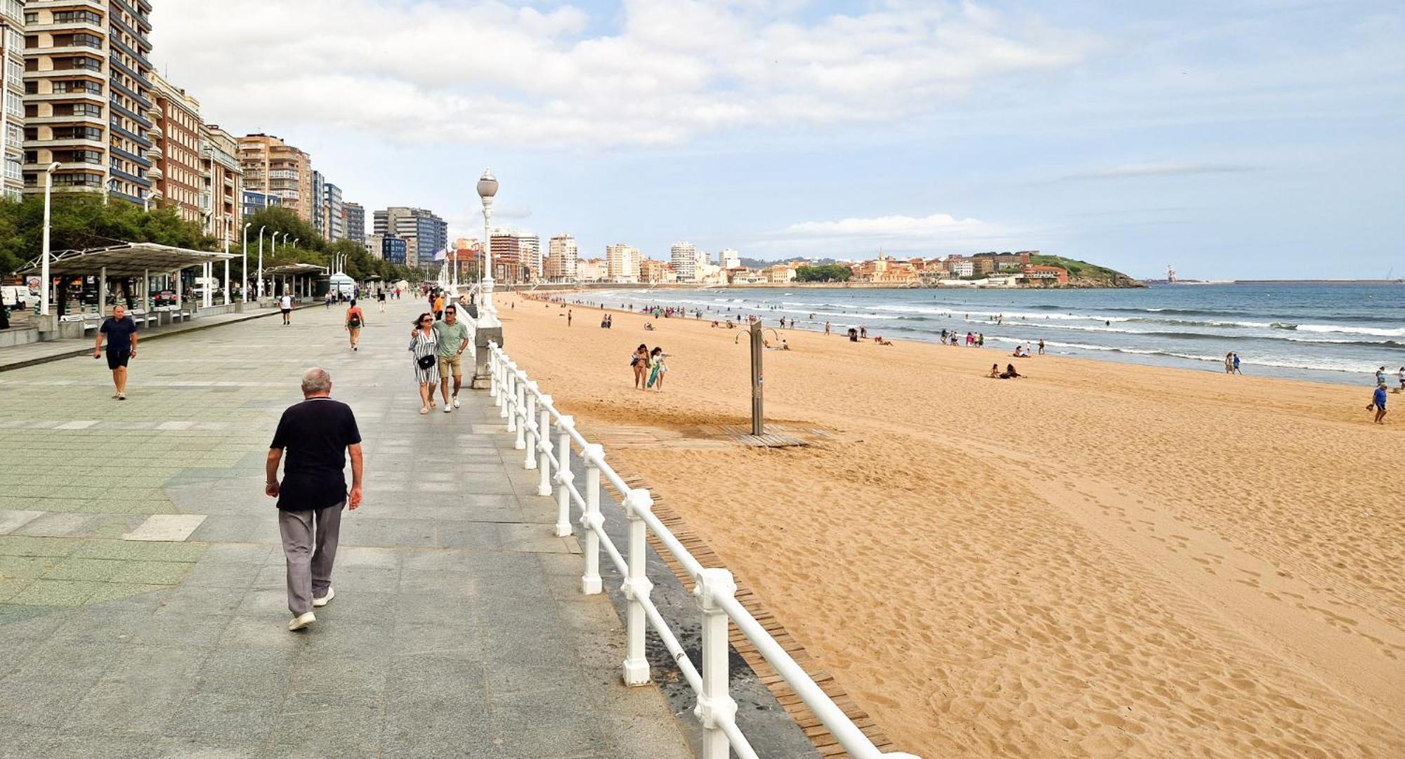 Espacio Moderno En Playa * Gijón