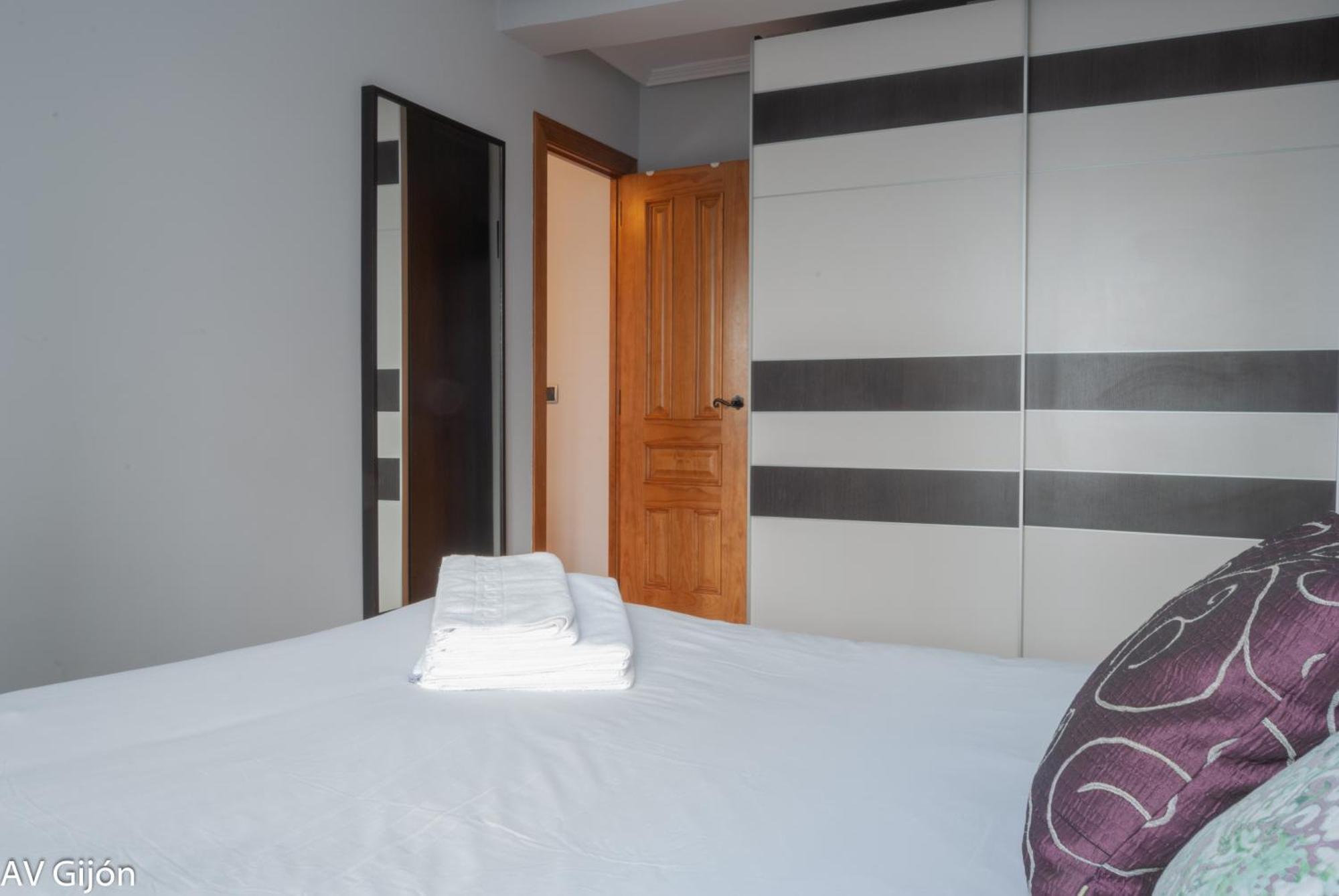 Av Premio Real 16 Gijón