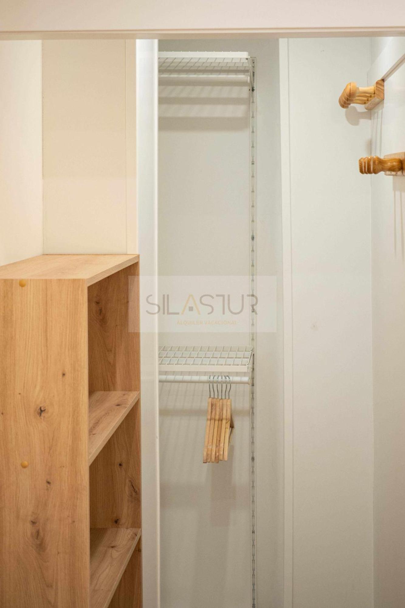 Cabrales Apartment *