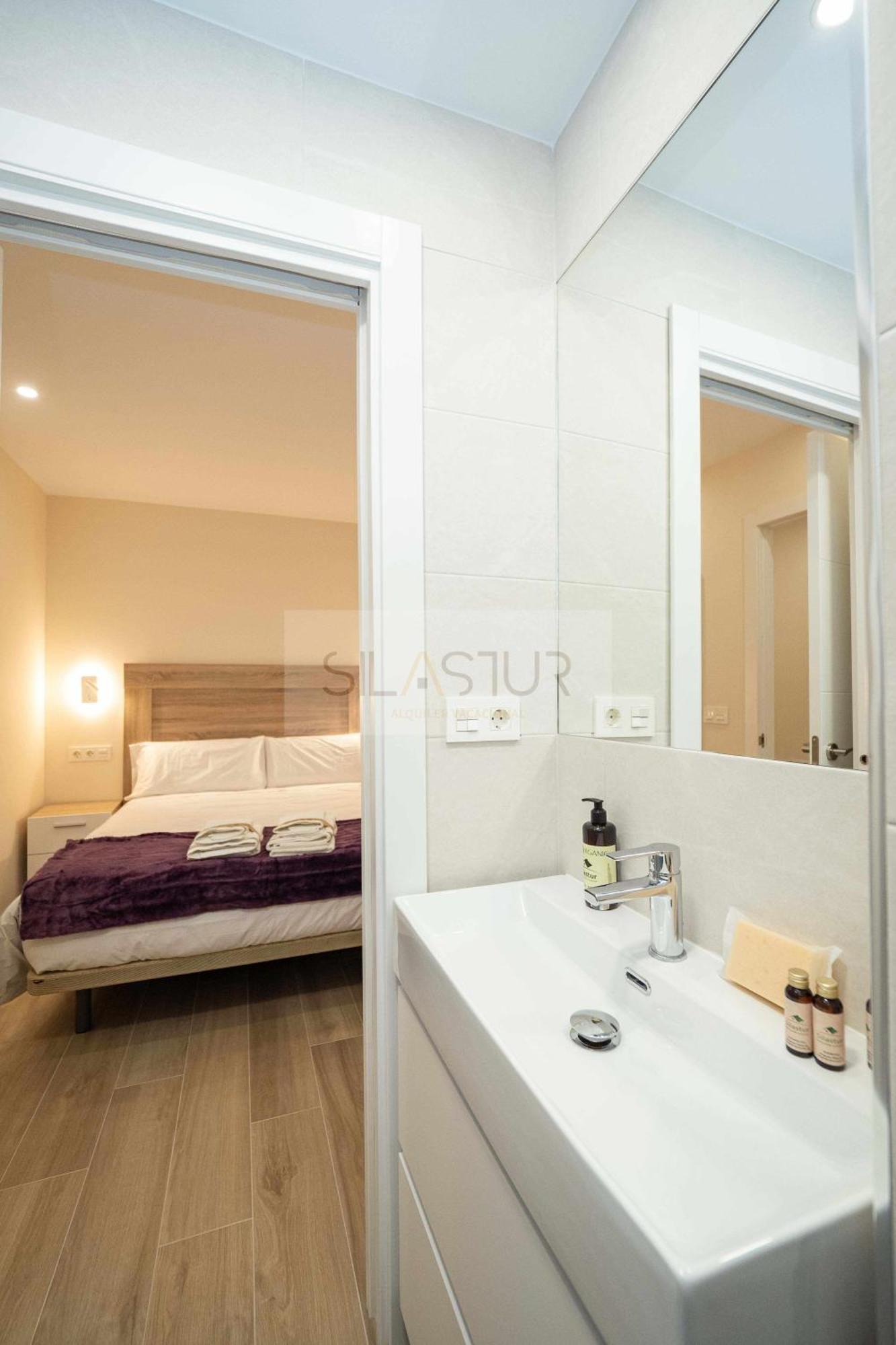 Cabrales Apartment *