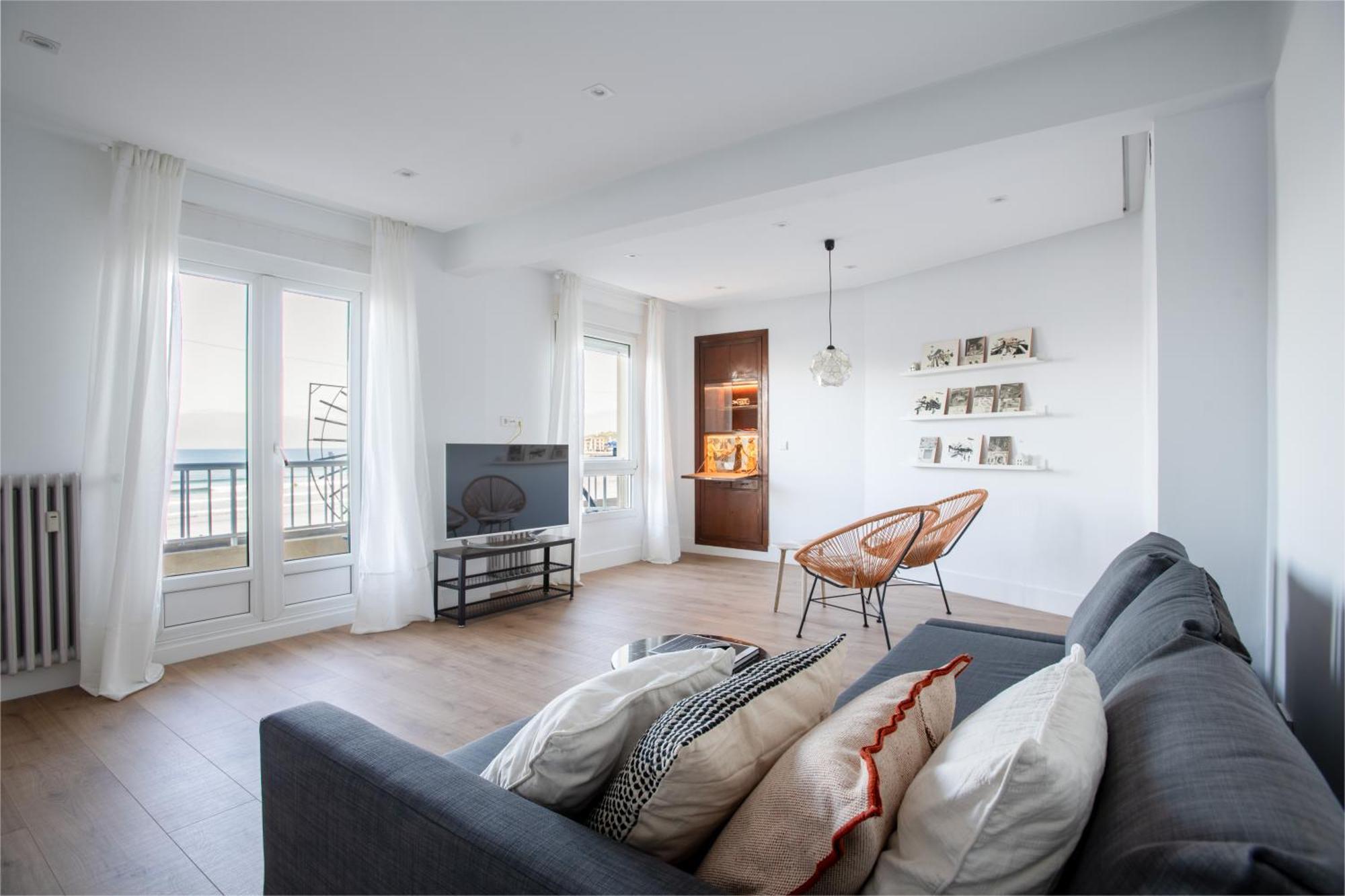 Llorenzu El Santu - Vistas Al Mar - 4 Hab Y 3 Banos - Vut-6322-as Apartamento Gijón