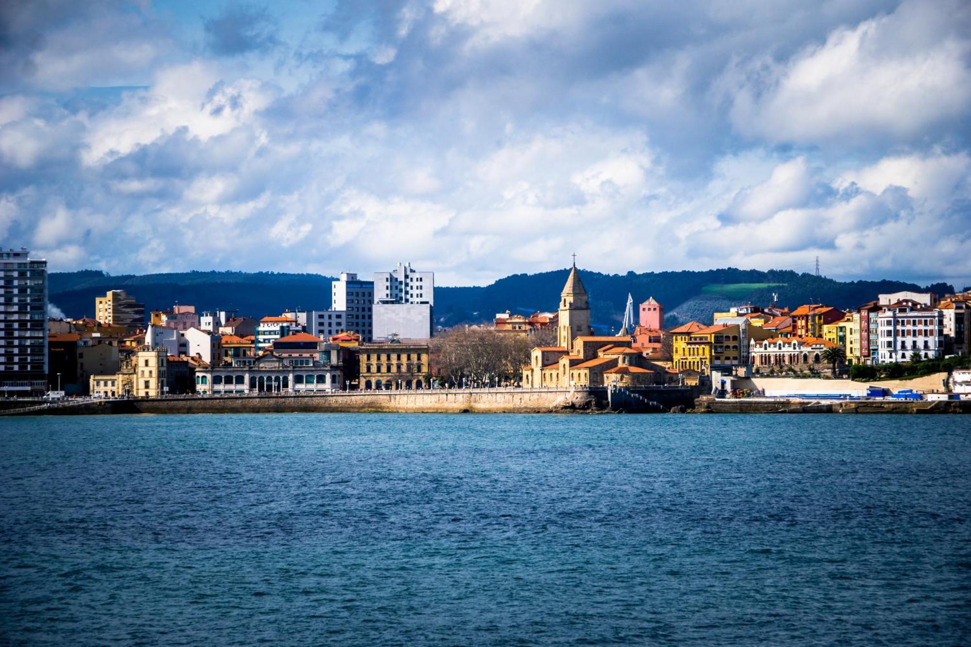 Centro & Playa - * Gijon