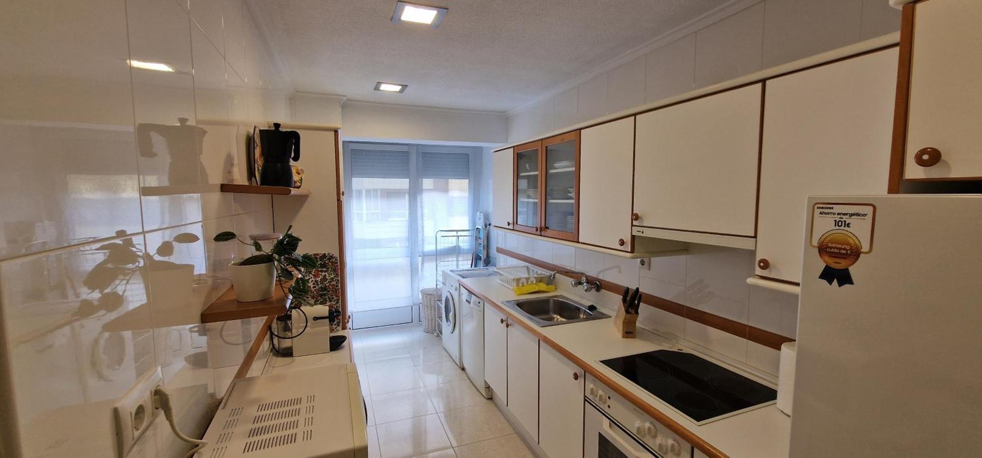 Apartamento Parque Begona - Amplio Piso 6 Pax Y Centrico - Vut-4528-as *