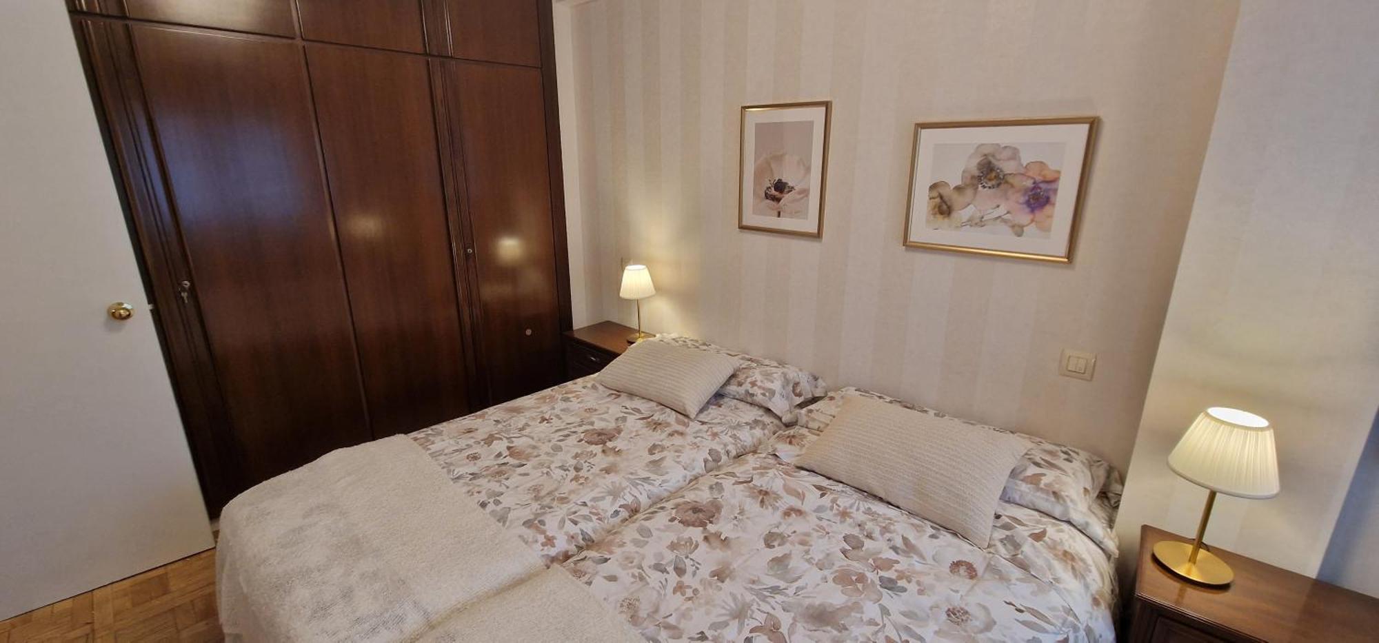 Apartamento Parque Begona - Amplio Piso 6 Pax Y Centrico - Vut-4528-as Gijón