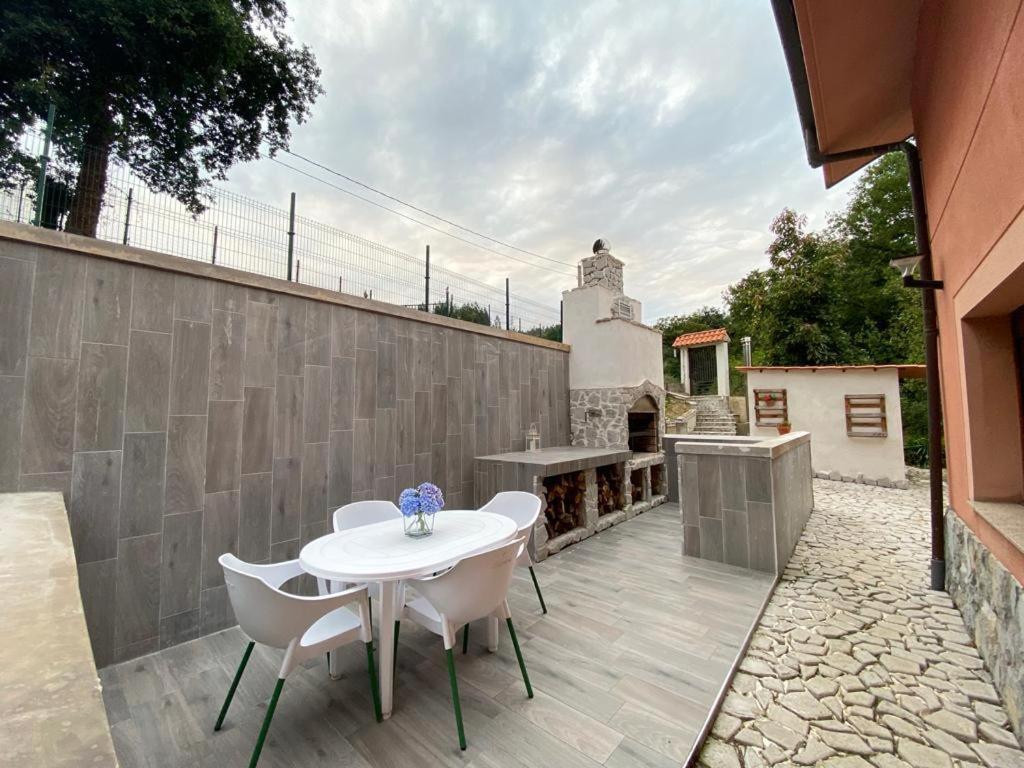 La Casina Del Rio - Familiar - Piscina - Gimnasio Apartamento Gijón