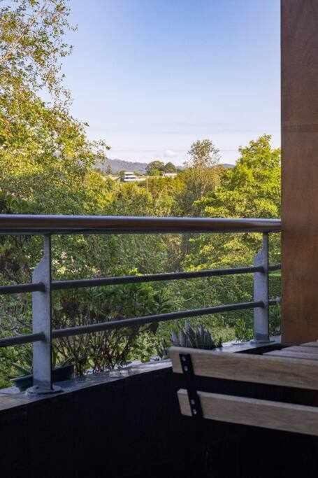 Piles Garden Apartment *