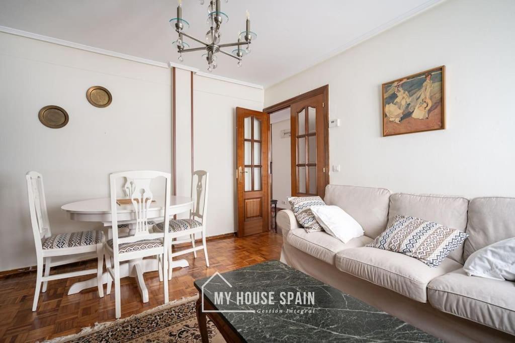 Myhousespain - Piso Centrico Junto A La Playa Gijón