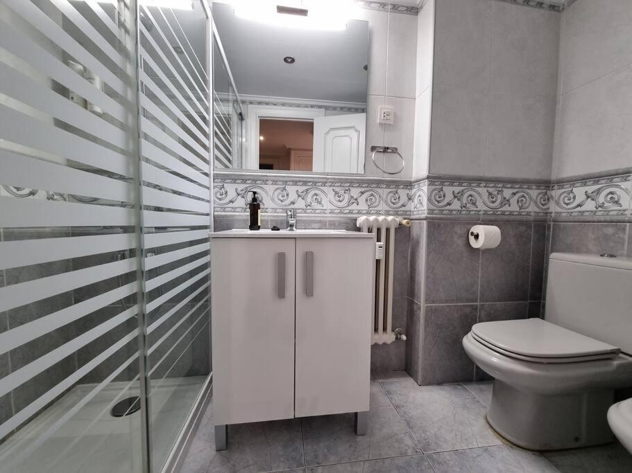 177a Precioso Apto En El Centro De * Gijón