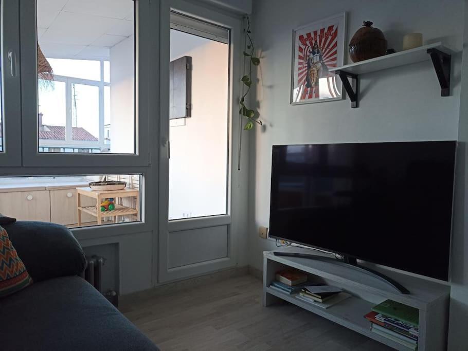Atico De 2 Con Terraza En Apartamento *