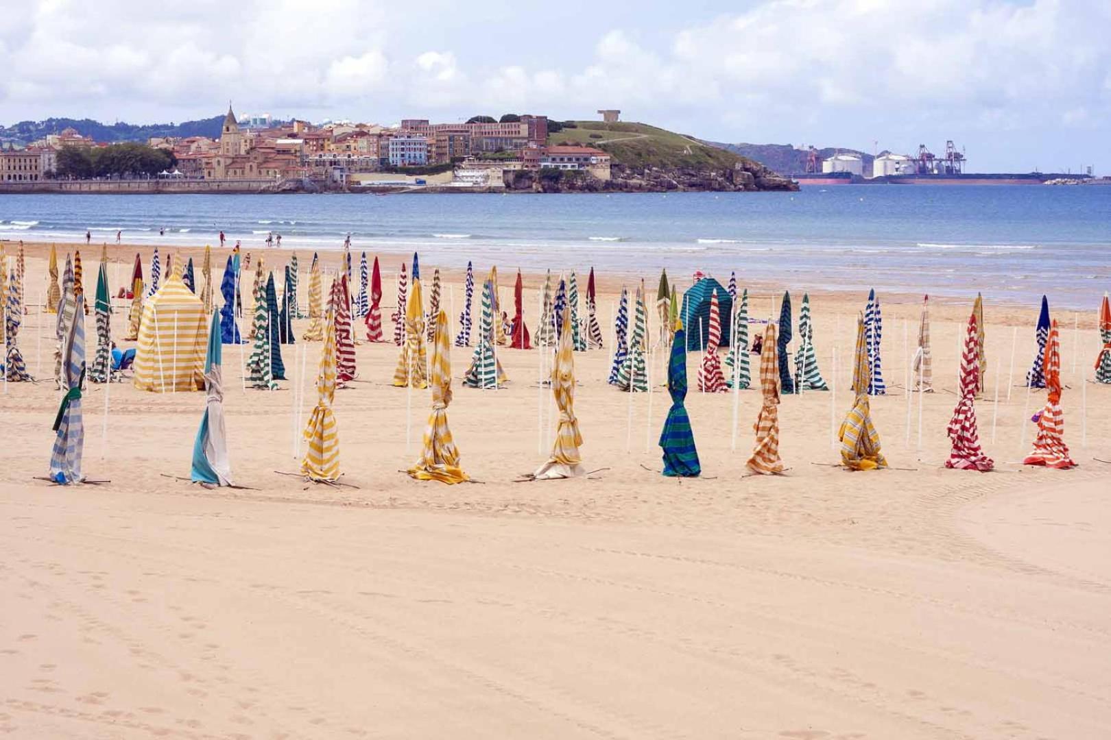 - Avda La Costa Apartment Gijon