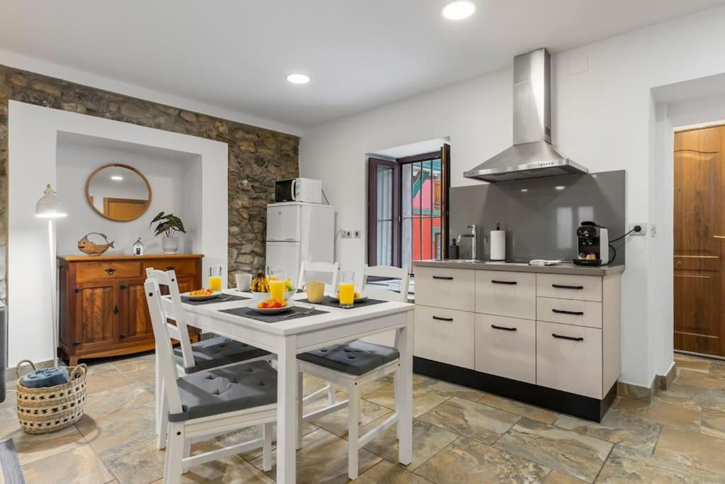 Apartment Loft Cimadevilla Vicaria Gijon