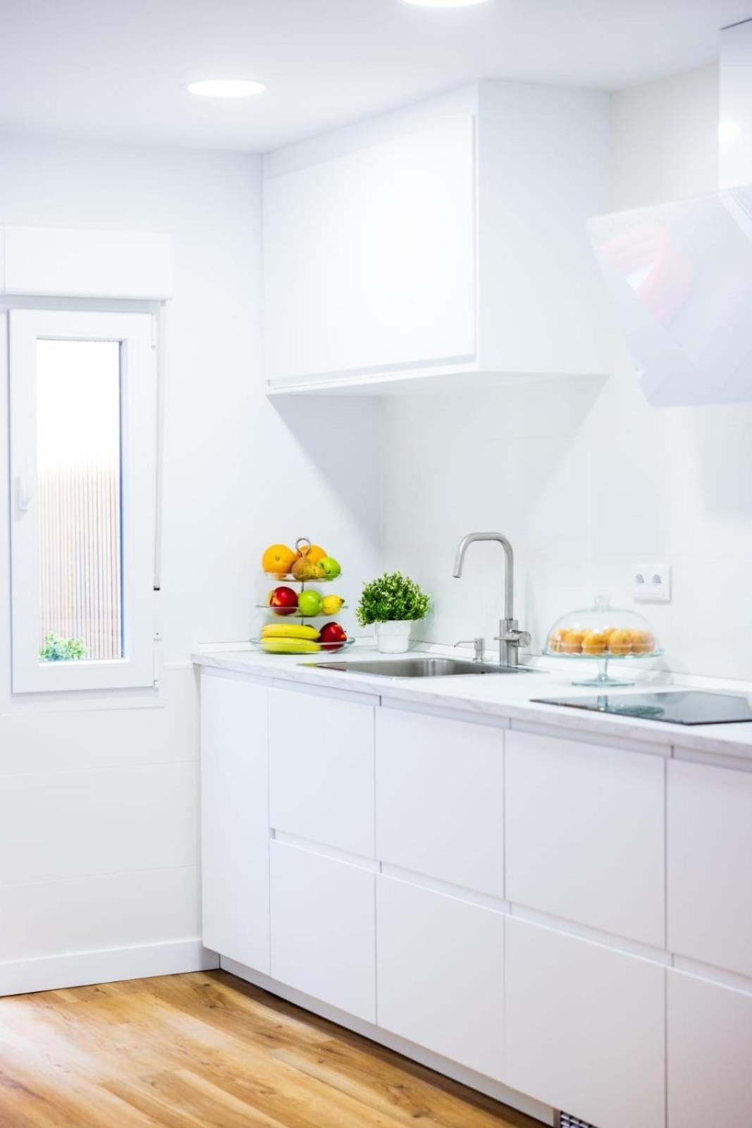 Apartamento Nuevo Entre 2 Playas Con Garaje, Terraza, Wifi *