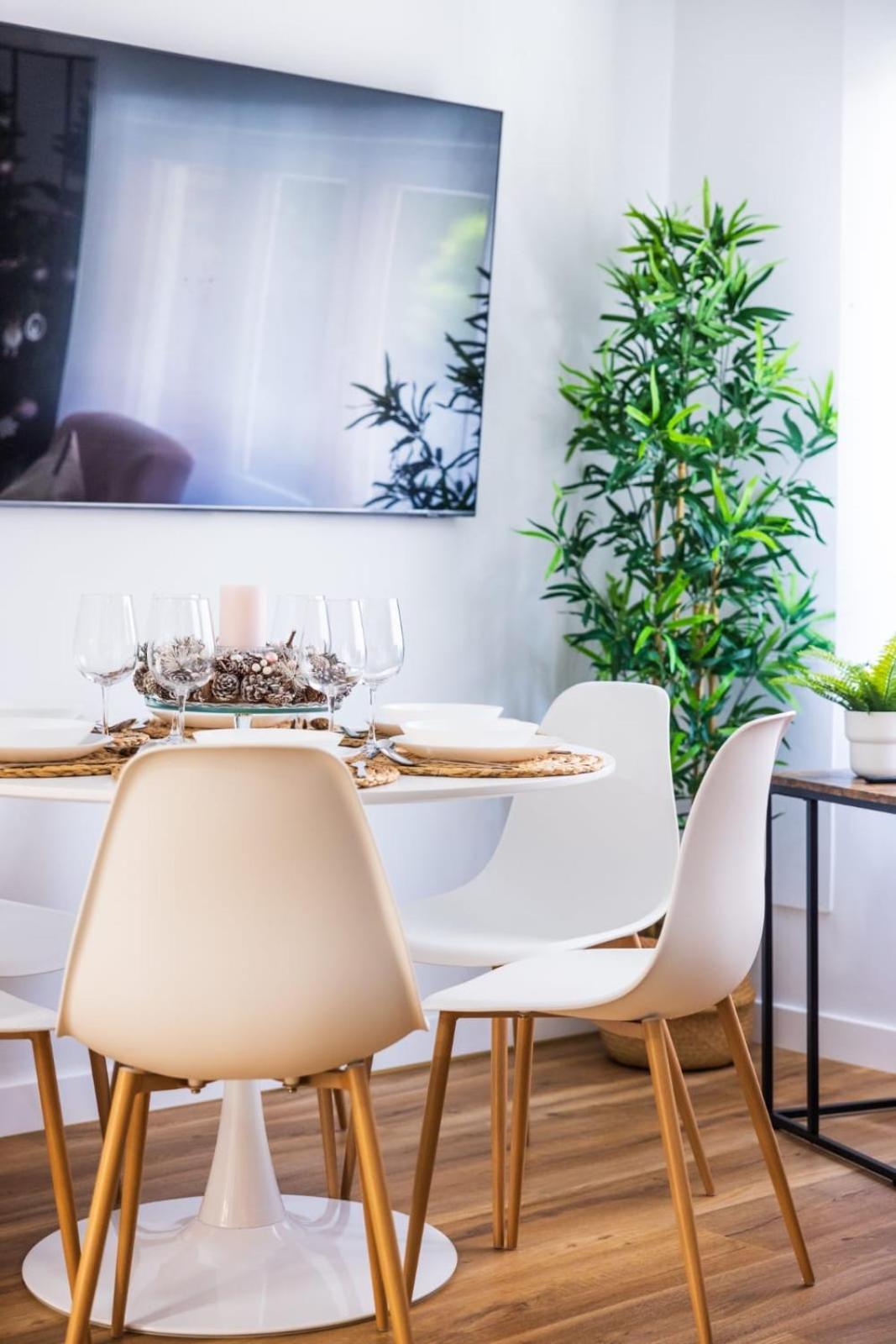 Apartamento Nuevo Entre 2 Playas Con Garaje, Terraza, Wifi