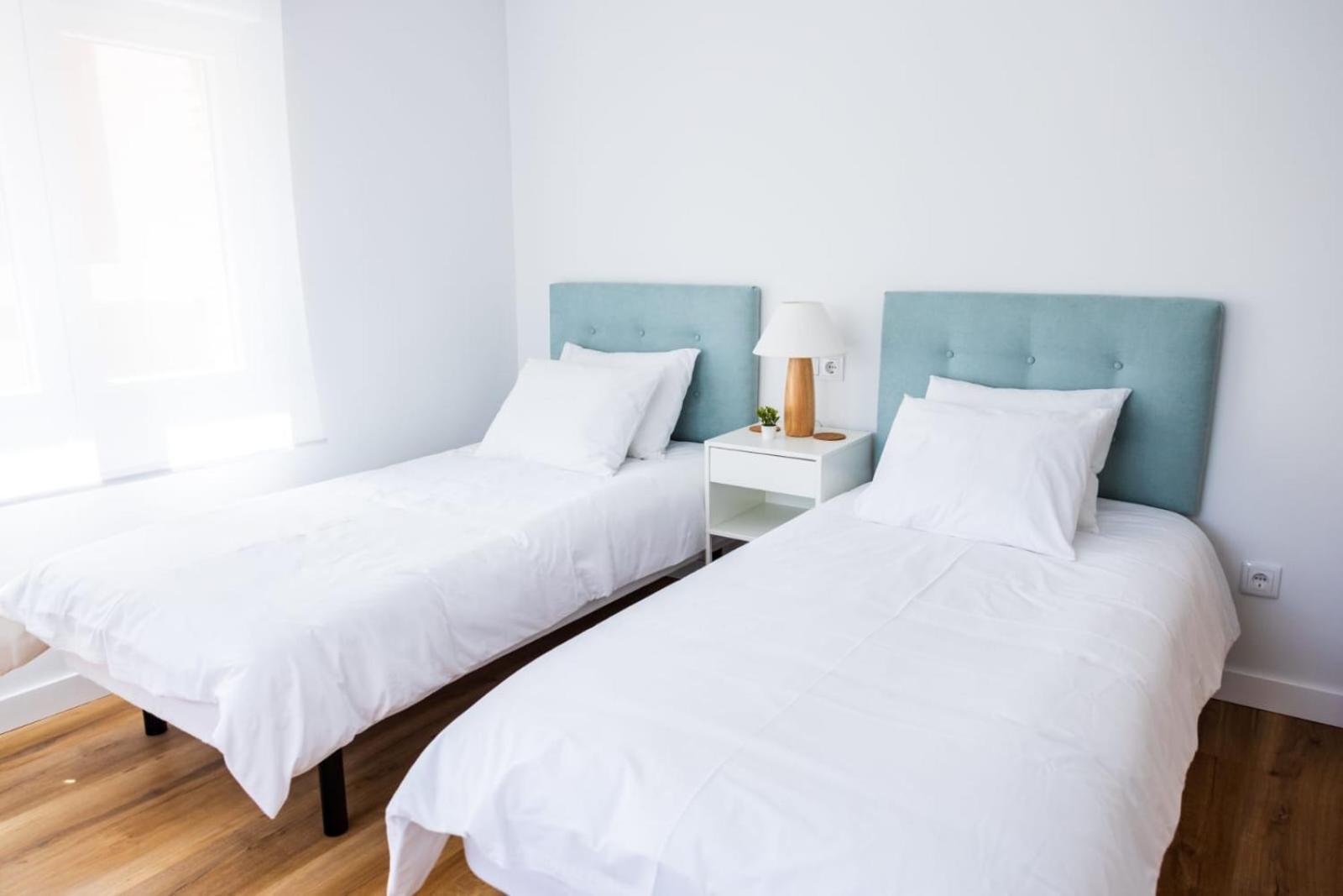 Apartamento Nuevo Entre 2 Playas Con Garaje, Terraza, Wifi Gijón
