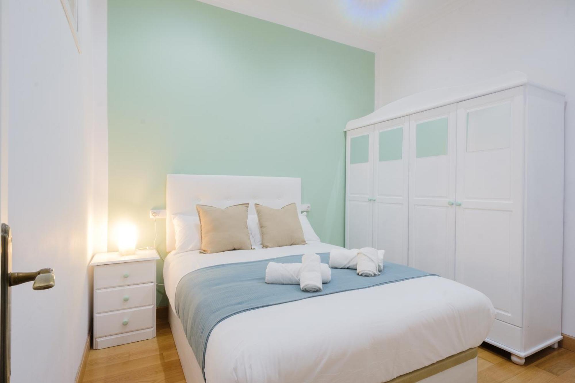 Apartment - Avda La Costa *