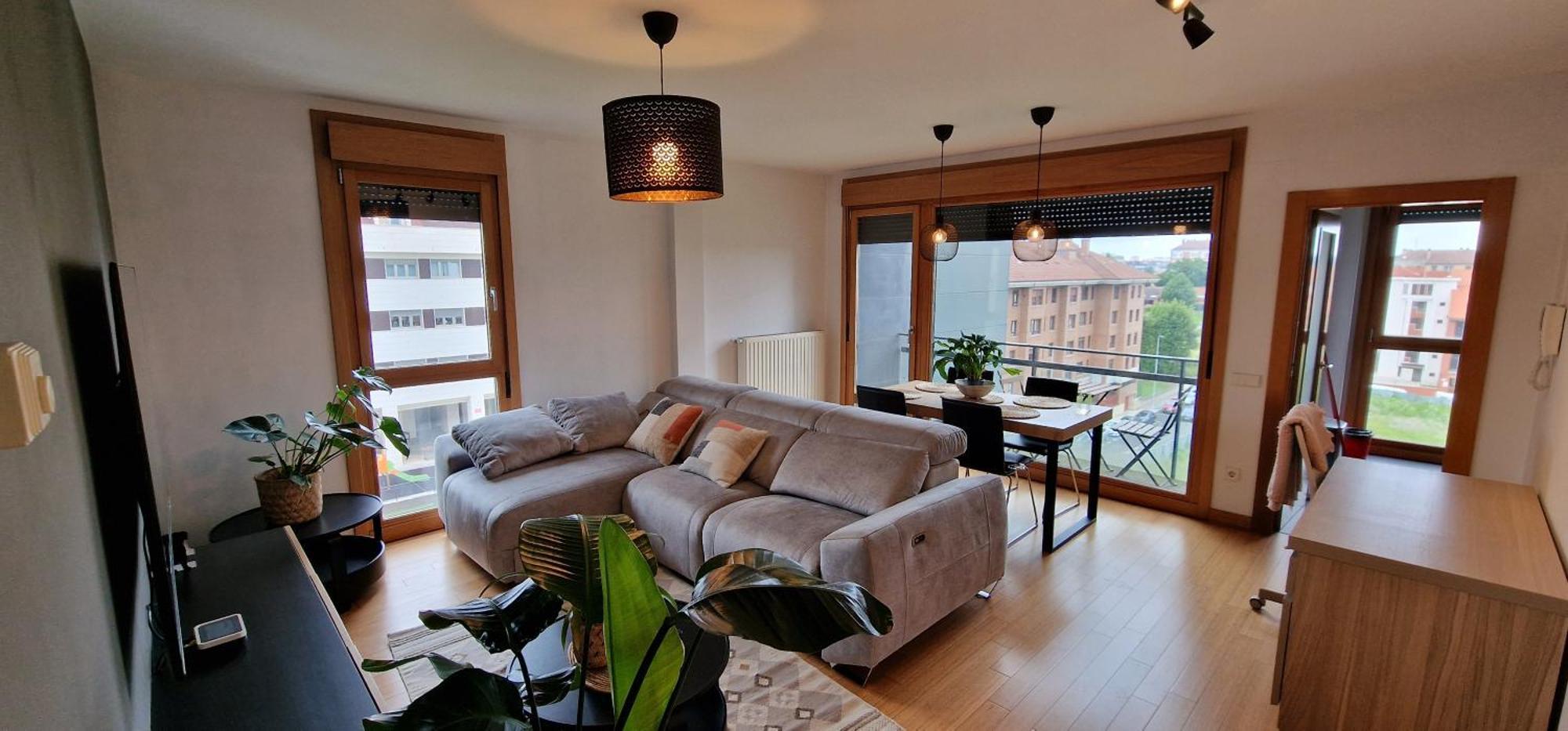 Apartamento Luz Del Norte, Terraza 2 Hab, 2 Banos, Piscina, Wifi Gijón