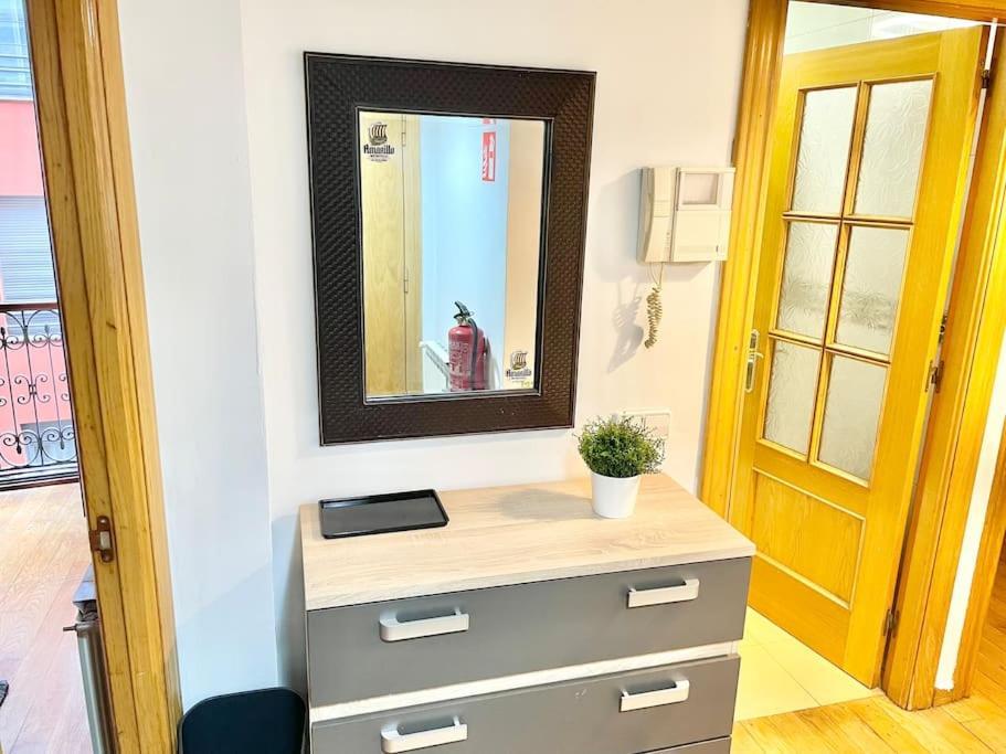 Apto La Muralla Centro - Playa Apartamento Gijón