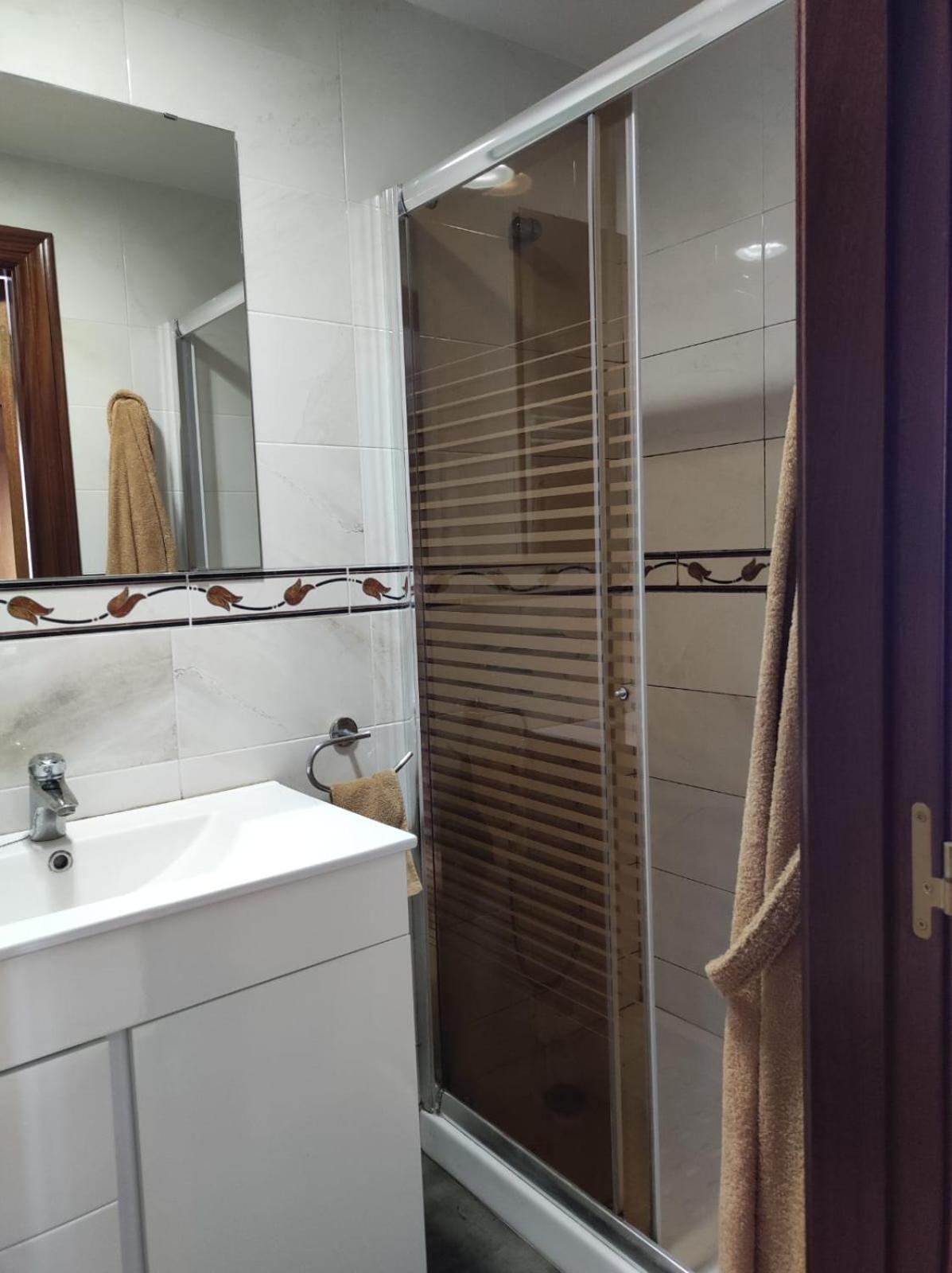 Hola Villa Gijon