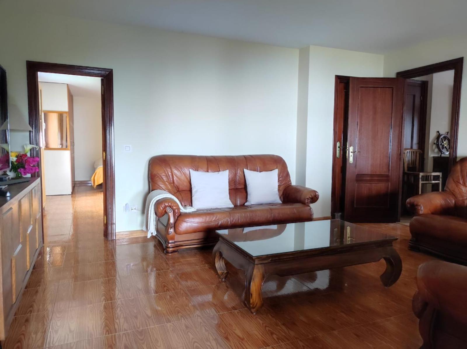 Villa Hola *