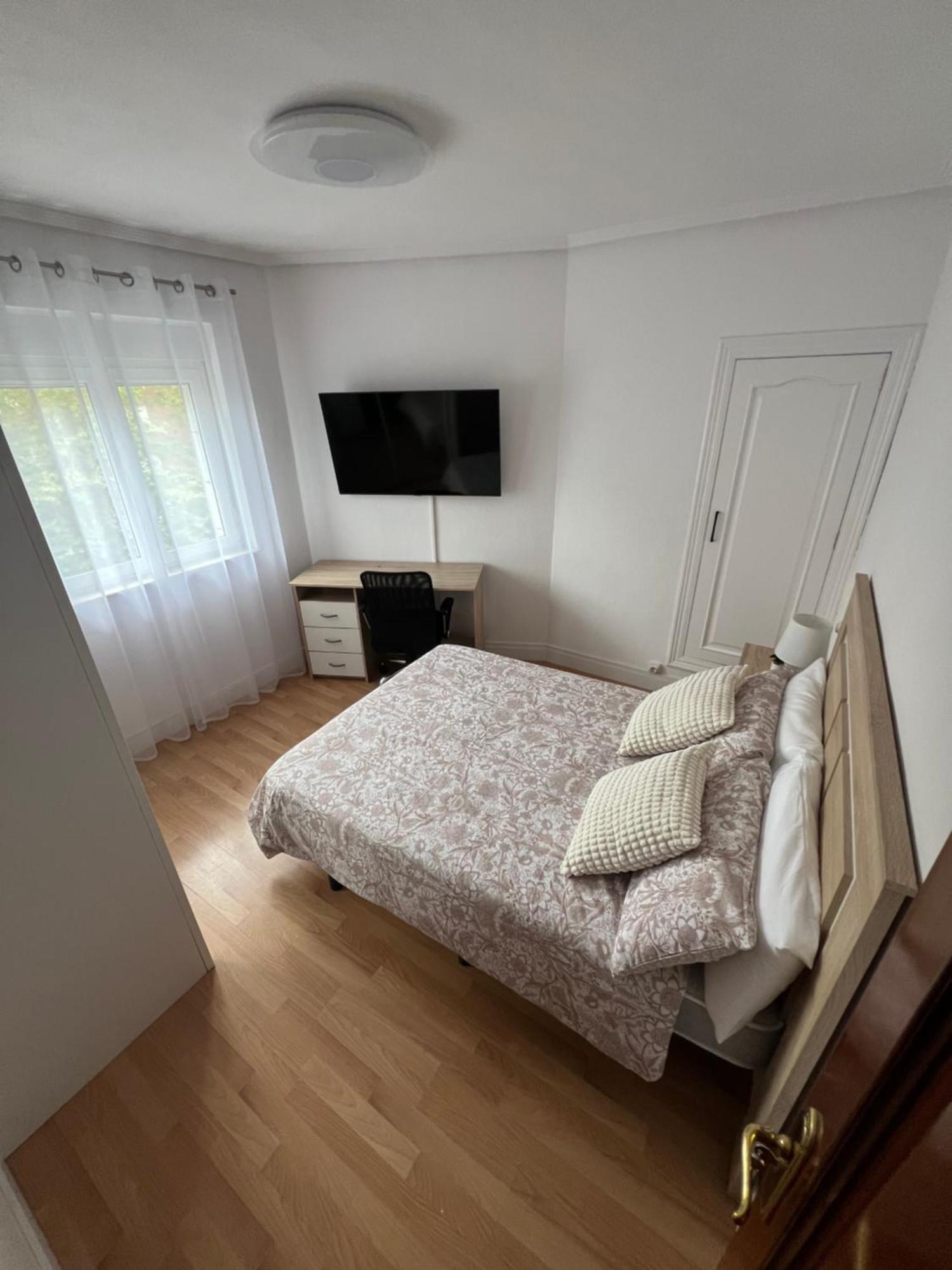 Apartment Apartamento El Arbeyal Gijon